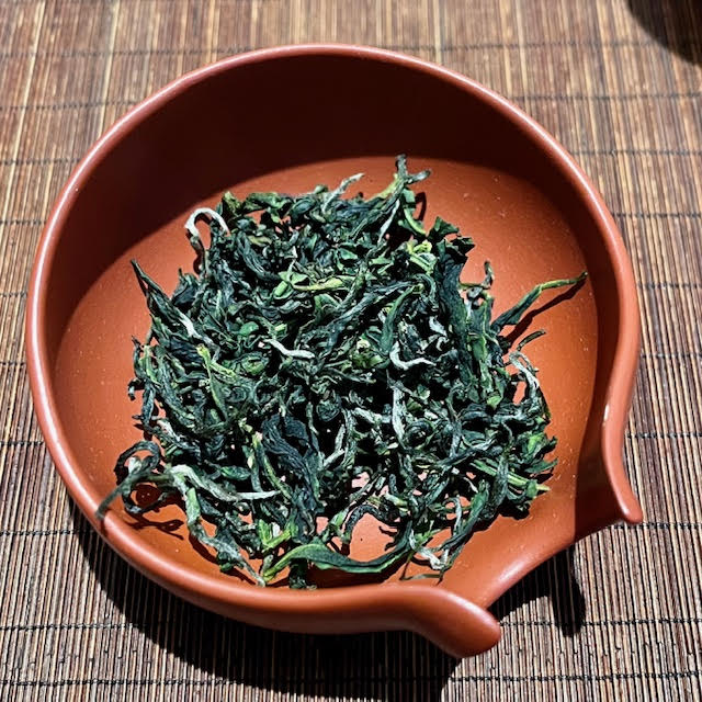 Bi Luo Chun  tea leaves produced in Taiwan at Wistaria Paris